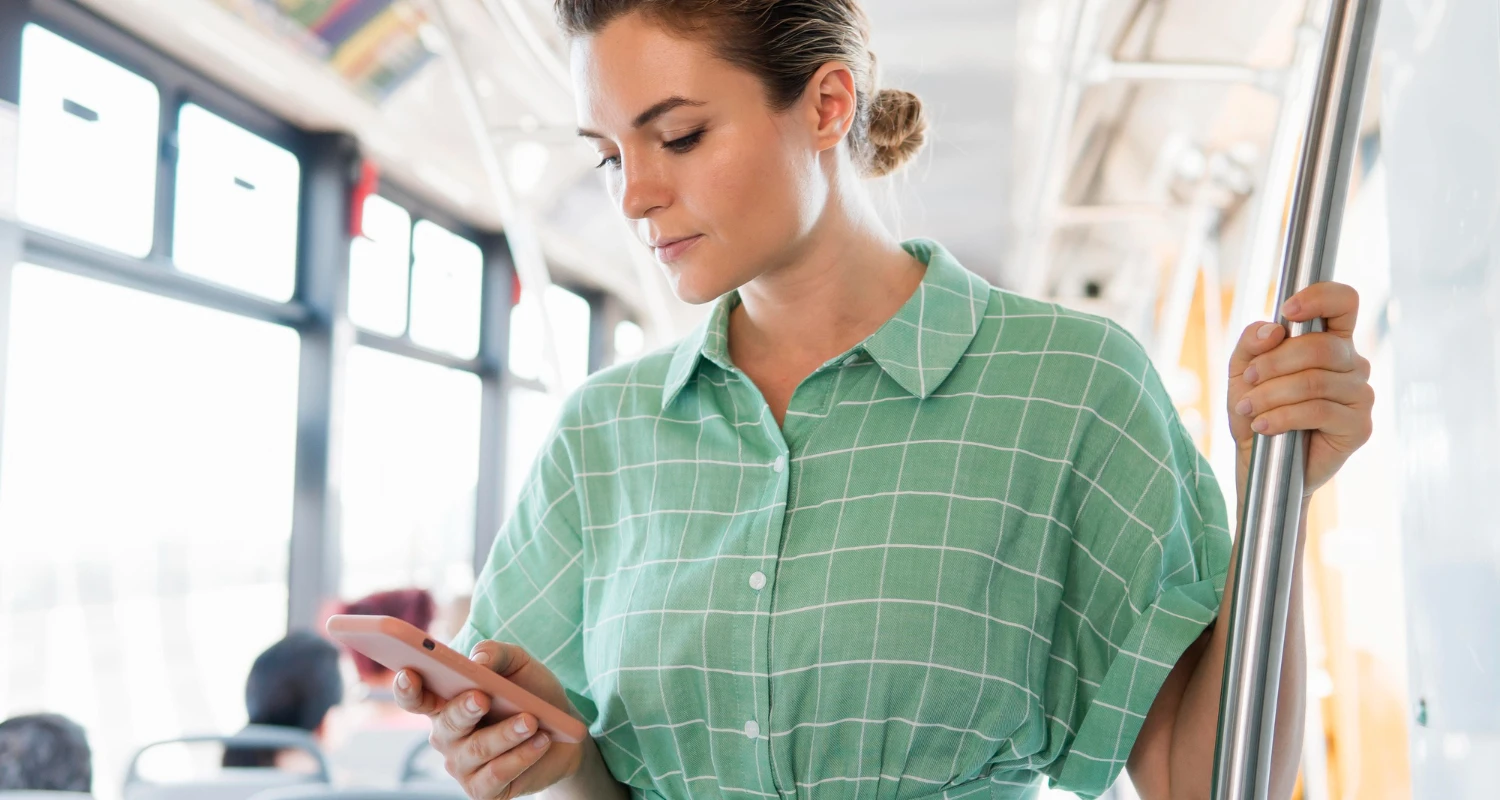 как платить через СБП в автобусах